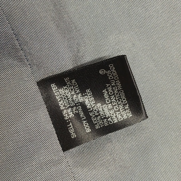 Tahari One-button-noth lapel shape blazer women's Sz 8 stripe blazer - Picture 3 of 10